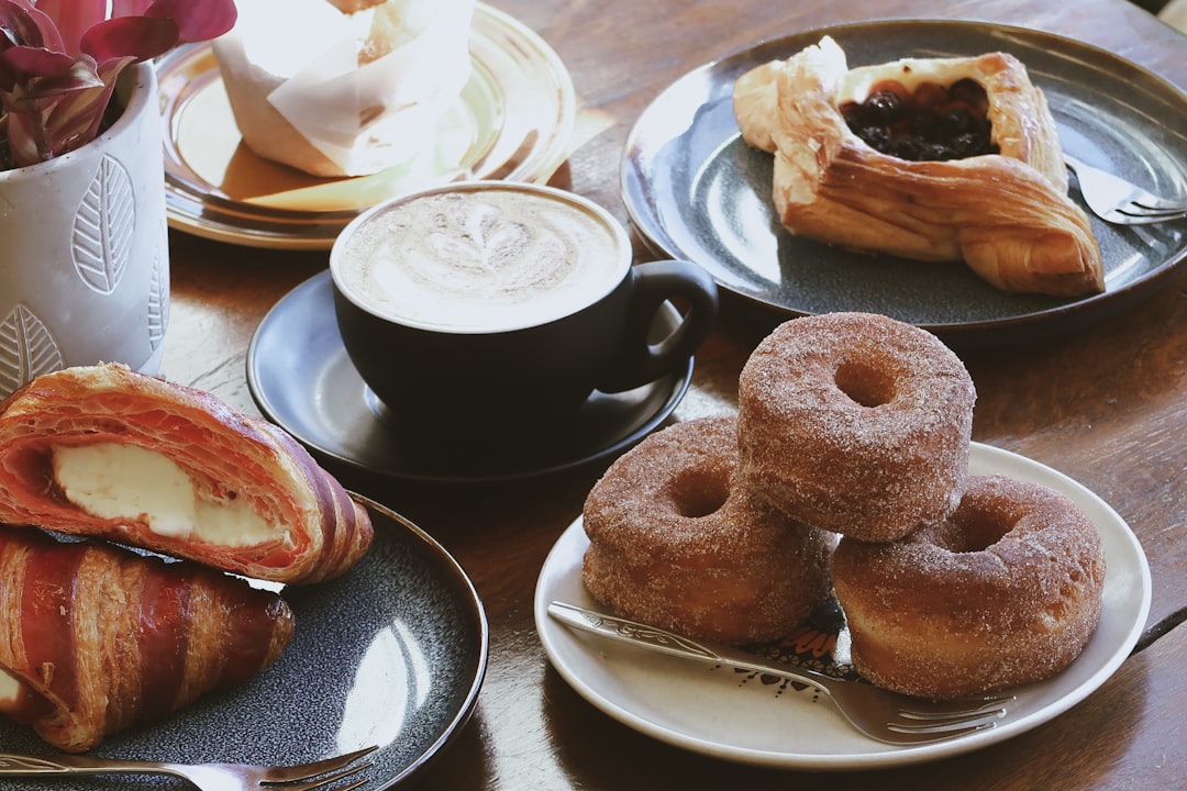 Best Cafes in Canberra's Braddon for Remote Professionals | Artikel