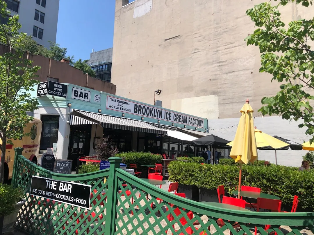 Napoleon's Southern Cuisine & Bakery