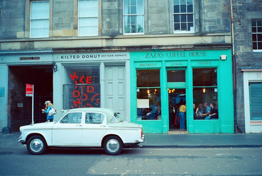 Poddingtons Coffee House