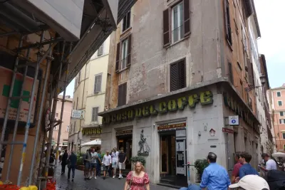 Cafes in Rome